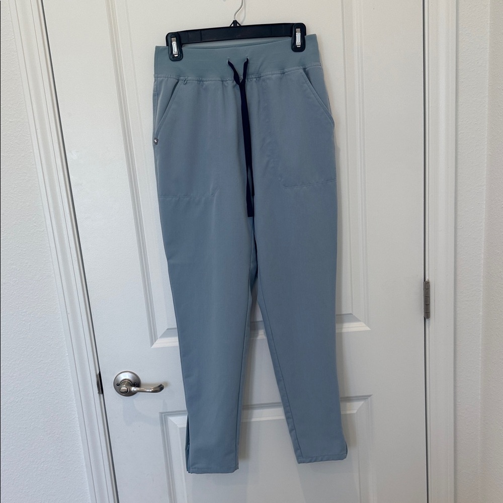 FIGS Women’s Scrub Pant